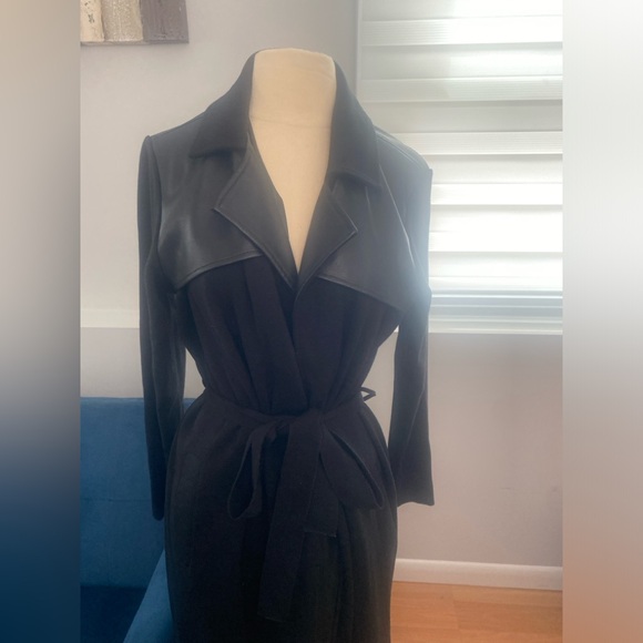 Calvin Klein duster - Picture 3 of 9